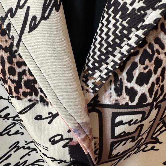 ITALIAN MADE BLAZER (M) SIZE 4-6 - Picture 2 of 6